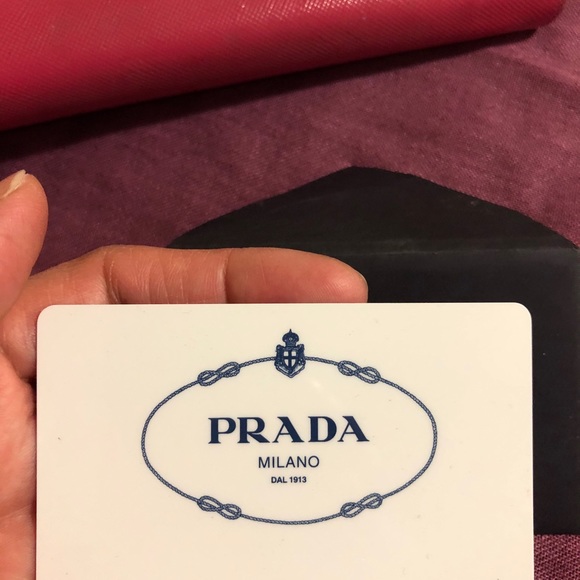 SOLD❤️Authentic Prada Saffiano Leather Zip Wallet - Picture 10 of 14